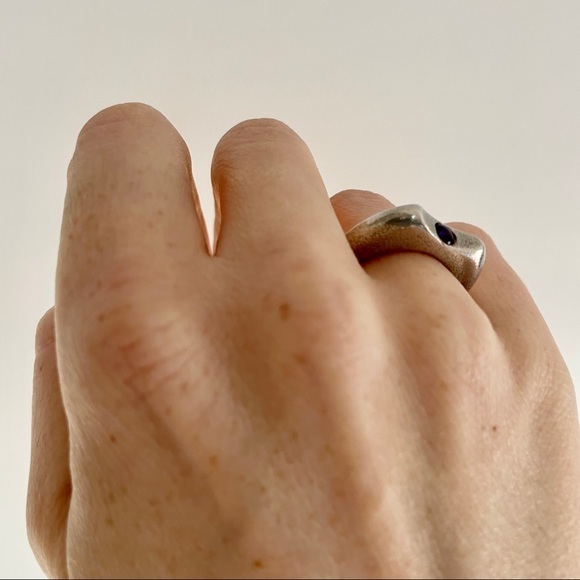 🟣 Artist-Made Amethyst Ring on Unique Silver Band - Sz 5 - Picture 11 of 15